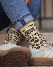 LES CHAUSSETTES LÉOPARD JÉSUS SAUVE